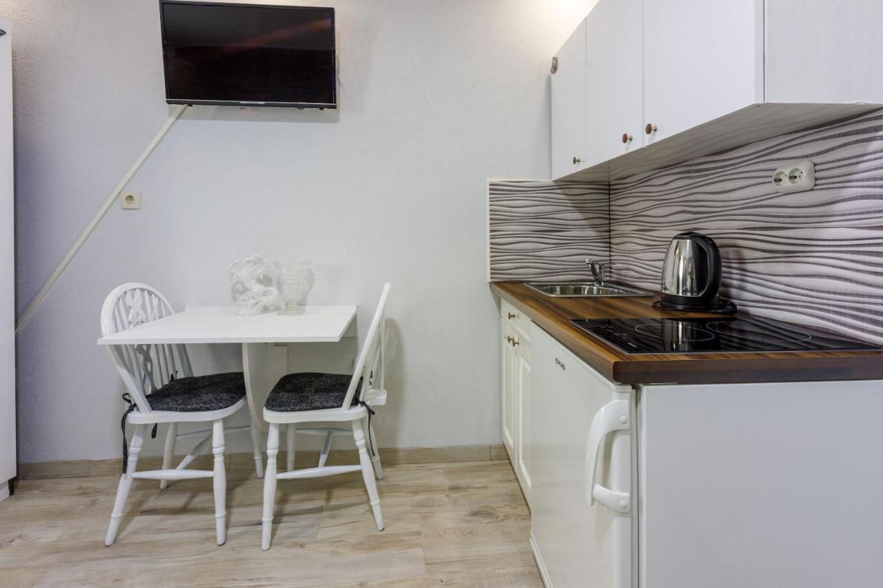 Apartments And Room Art تْسْغيكفانِتْسا المظهر الخارجي الصورة