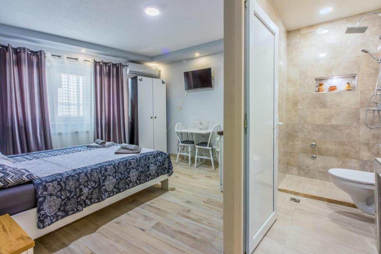 Apartments And Room Art تْسْغيكفانِتْسا المظهر الخارجي الصورة